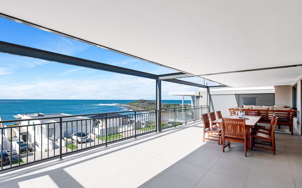 THE PALMS YAMBA | Overlooking Convent Beach