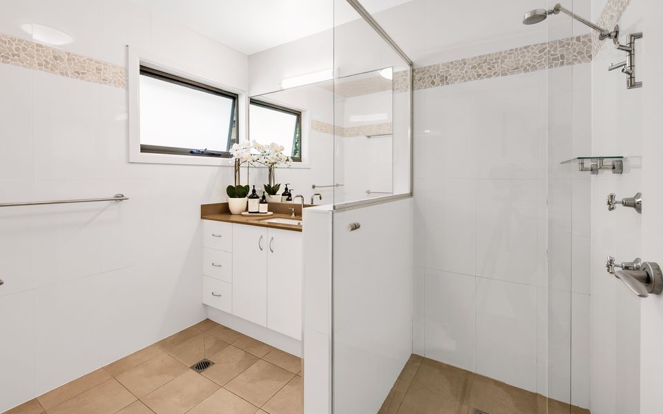 THE PALMS YAMBA | Overlooking Convent Beach