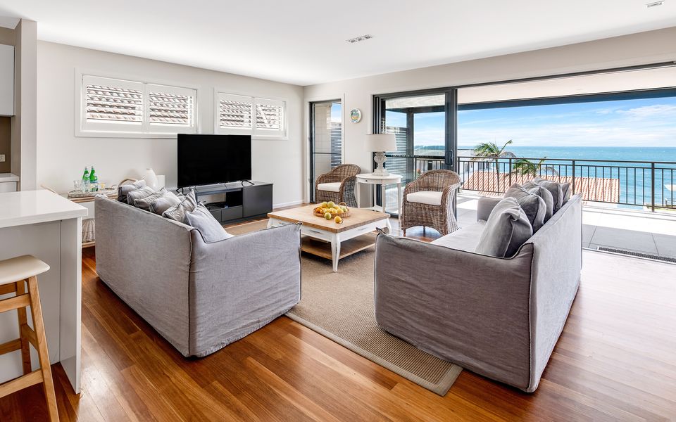 THE PALMS YAMBA | Overlooking Convent Beach