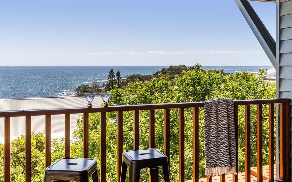 ALLAWAH COTTAGE – Historic Beachside Retreat | Holiday Yamba