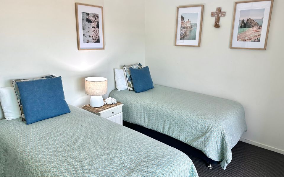 BLUE PACIFIC 3 | Views Across Pippi Beach