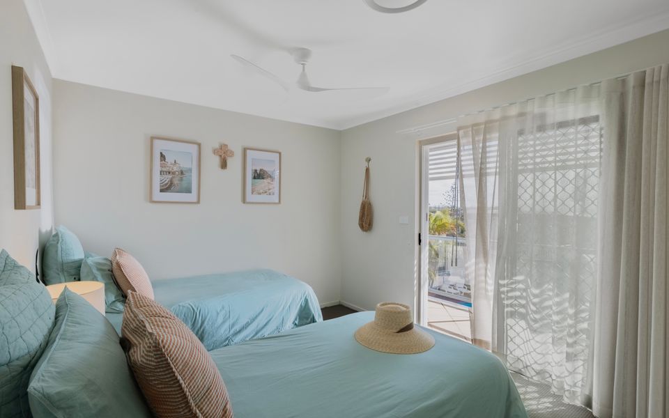 BLUE PACIFIC 3 – Ocean Views & Swimming Pool | Holiday Yamba