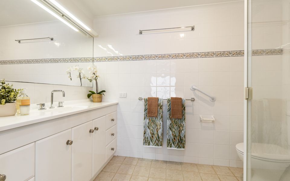 CONVENT COVE | Penthouse with views over Convent