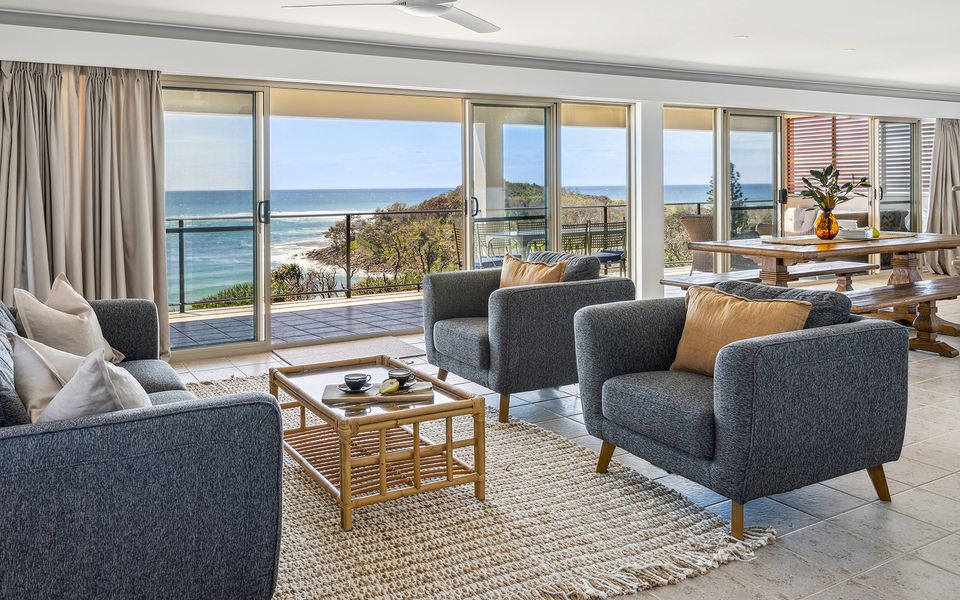 CONVENT COVE | Penthouse with views over Convent