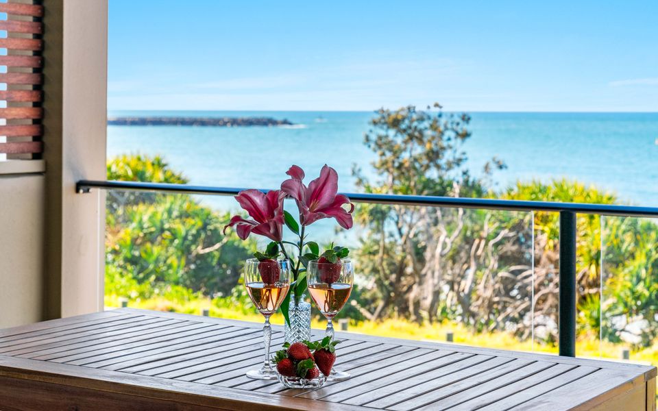 CONVENT COVE 3 | Views over Convent