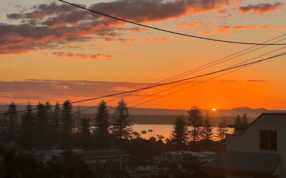 TALINGA 2 | Sunset Views