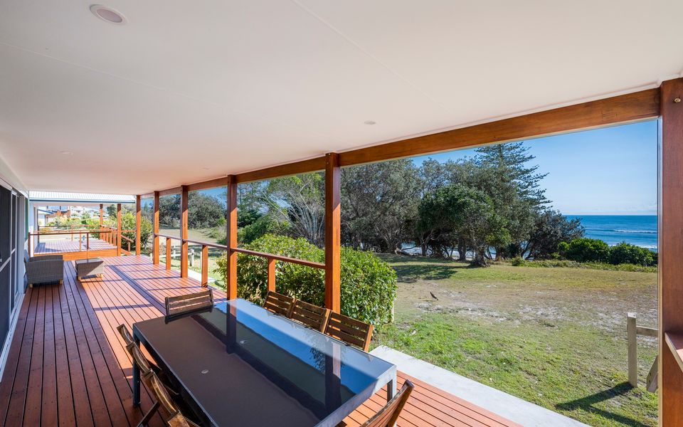 65 OCEAN ROAD, BROOMS HEAD