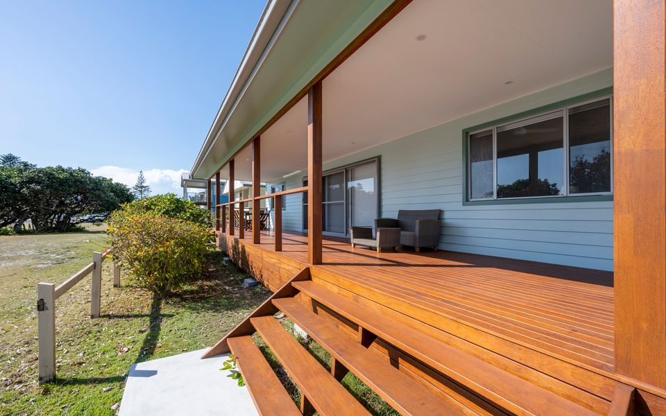 65 OCEAN ROAD, BROOMS HEAD