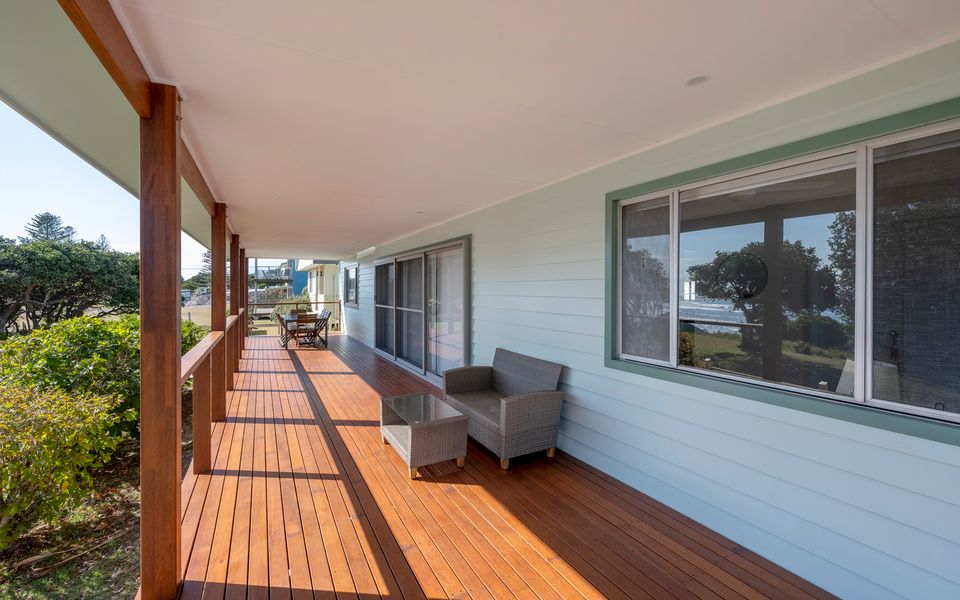 65 OCEAN ROAD, BROOMS HEAD