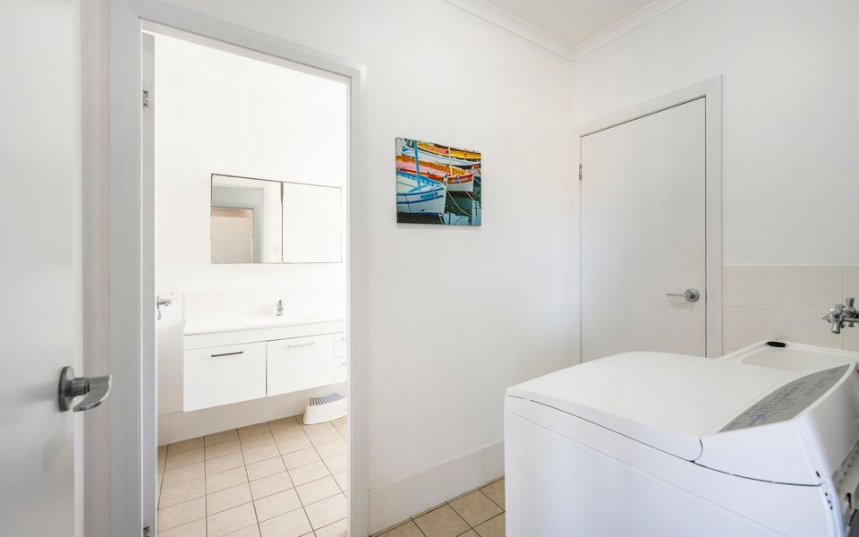 65 OCEAN ROAD, BROOMS HEAD