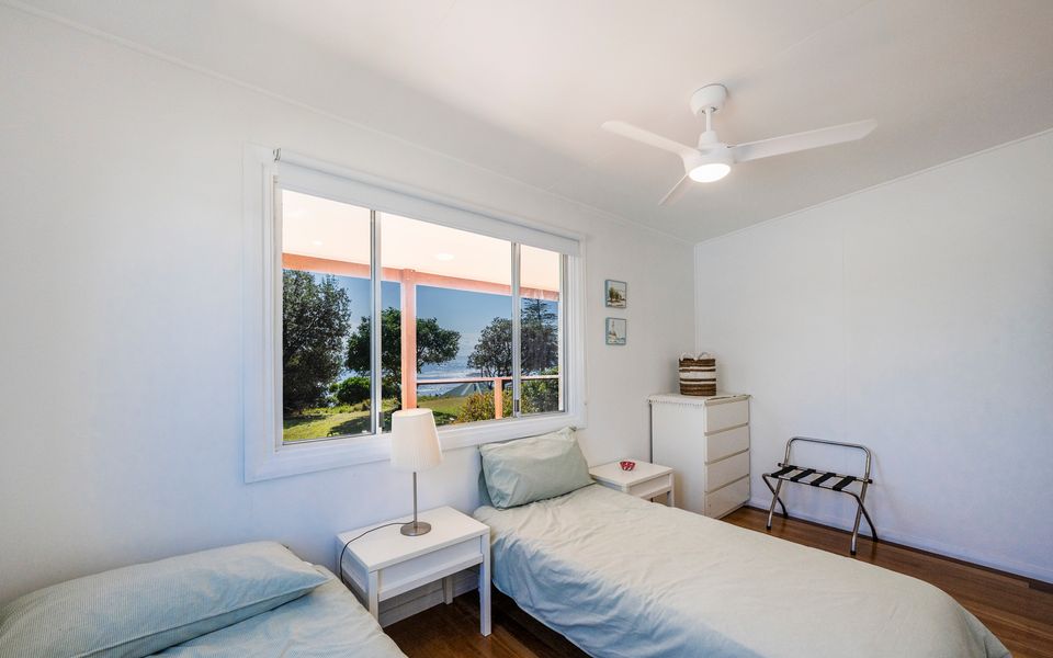 65 OCEAN ROAD, BROOMS HEAD