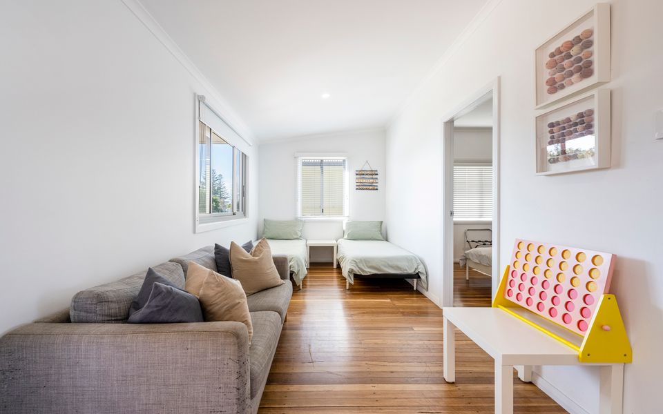 65 OCEAN ROAD, BROOMS HEAD