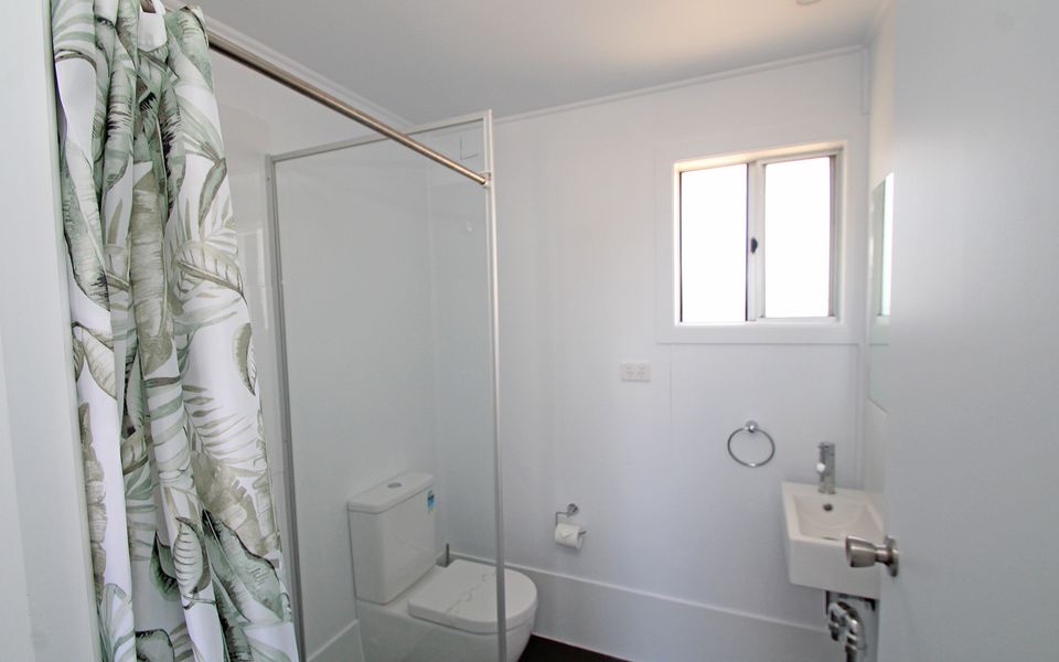 63 OCEAN ROAD, BROOMS HEAD