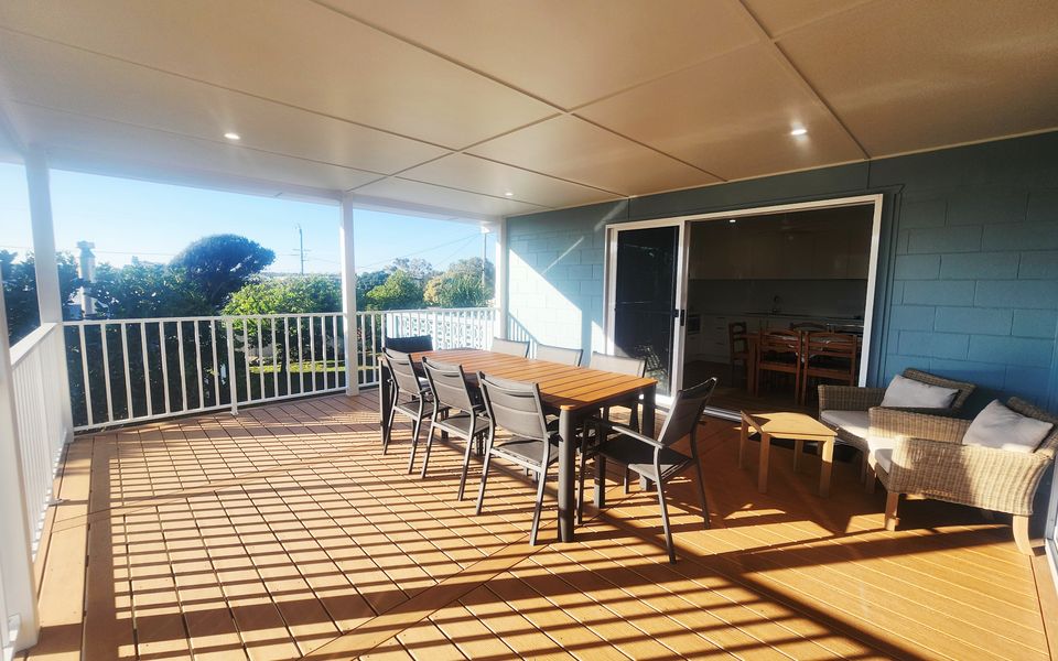 15 HONEYSUCKLE STREET, BROOMS HEAD