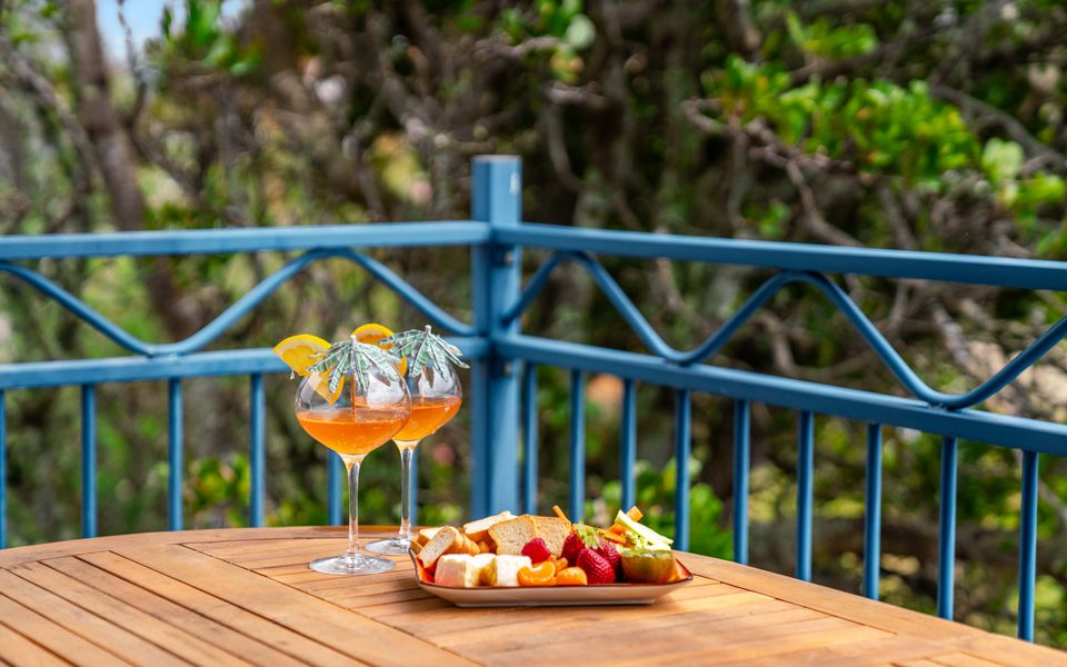 CORONA DEL MAR | Crown of the Sea