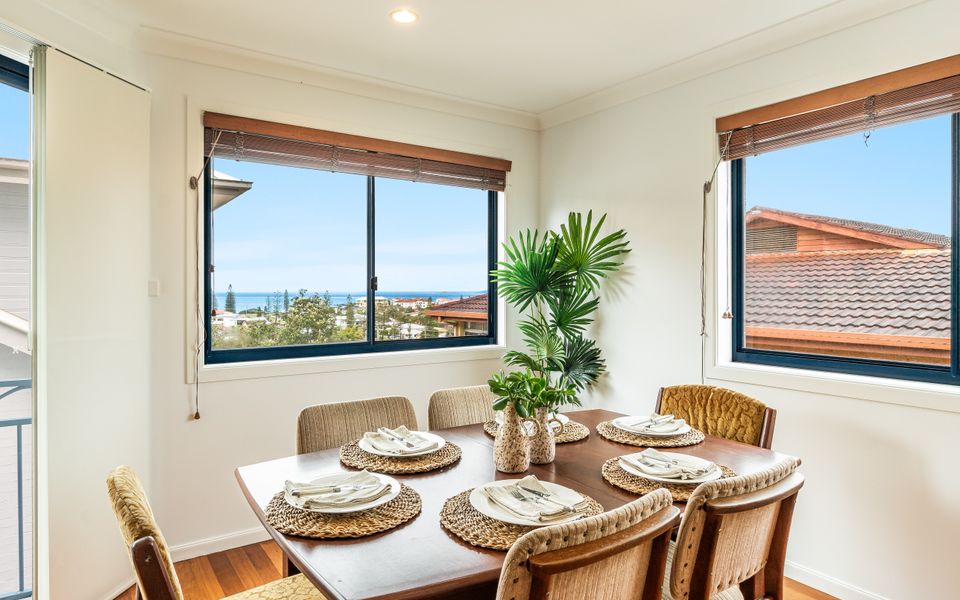 CORONA DEL MAR | Crown of the Sea