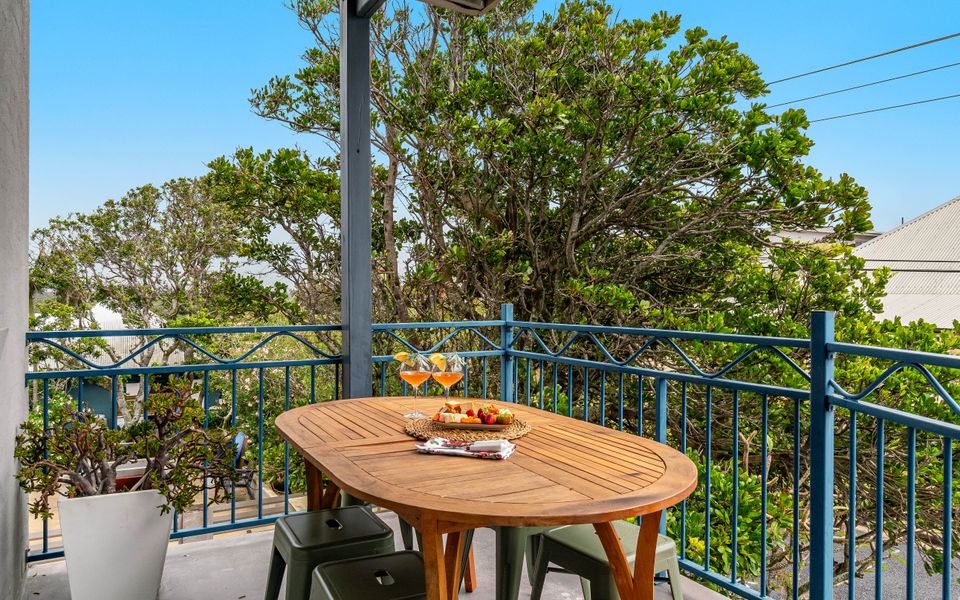 CORONA DEL MAR | Crown of the Sea