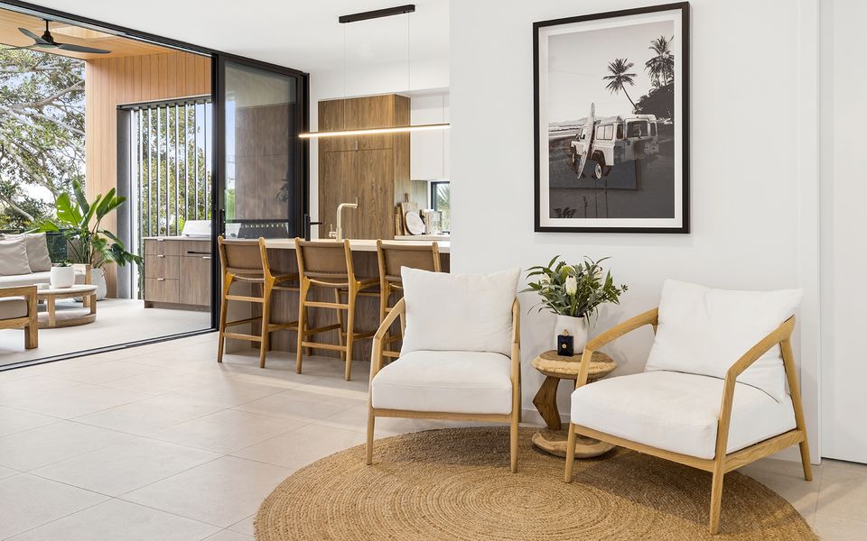 VILLA VERDA – Luxe Yamba Escape with Plunge Pool & Private Sauna | Holiday Yamba