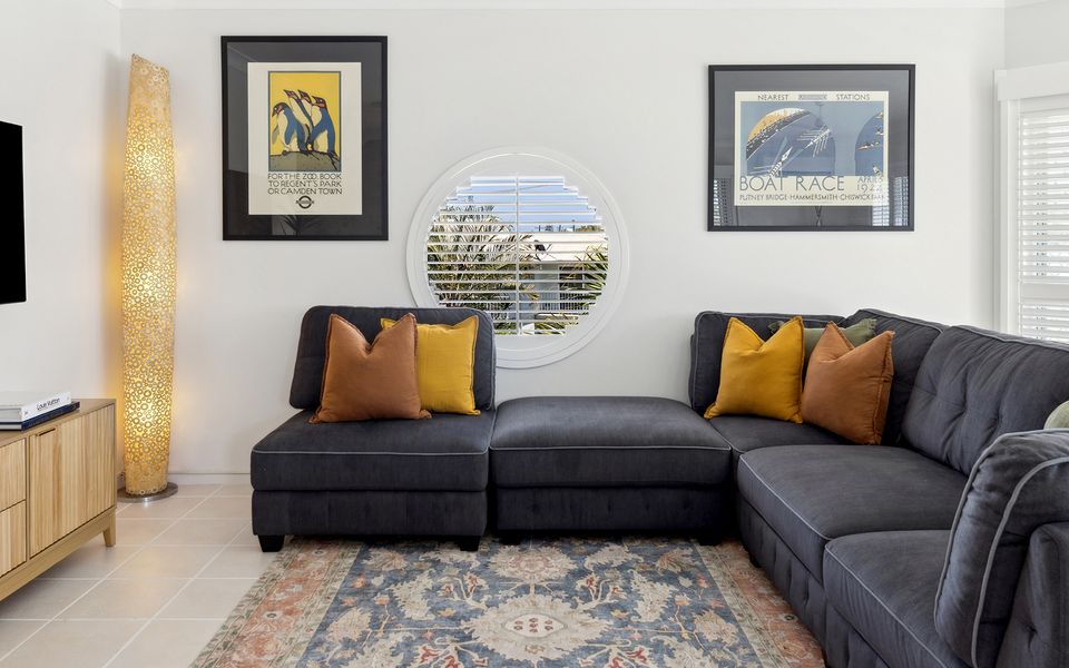 THE WHITE LOTUS | Sought after Beachside location with pool