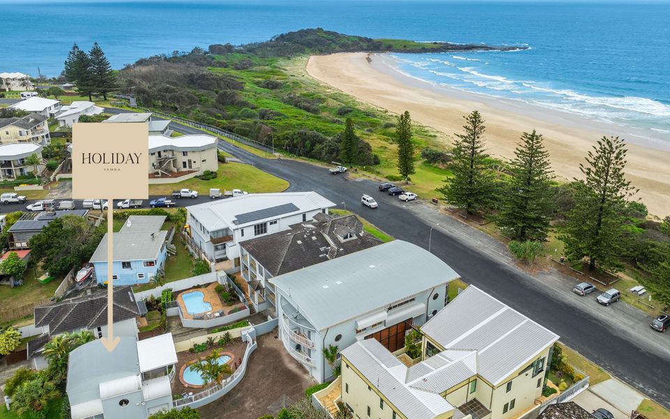 THE WHITE LOTUS | Sought after Beachside location with pool