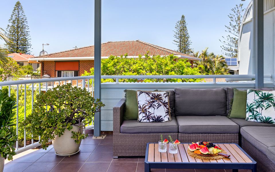 THE WHITE LOTUS | Sought after Beachside location with pool