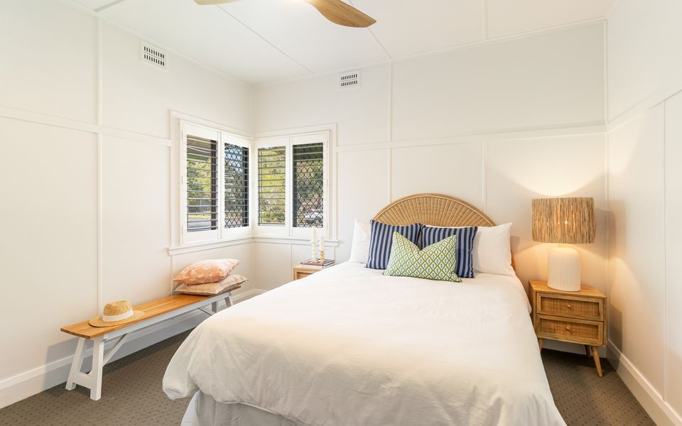 ROSIE’S COTTAGE | In Town and Pet Friendly