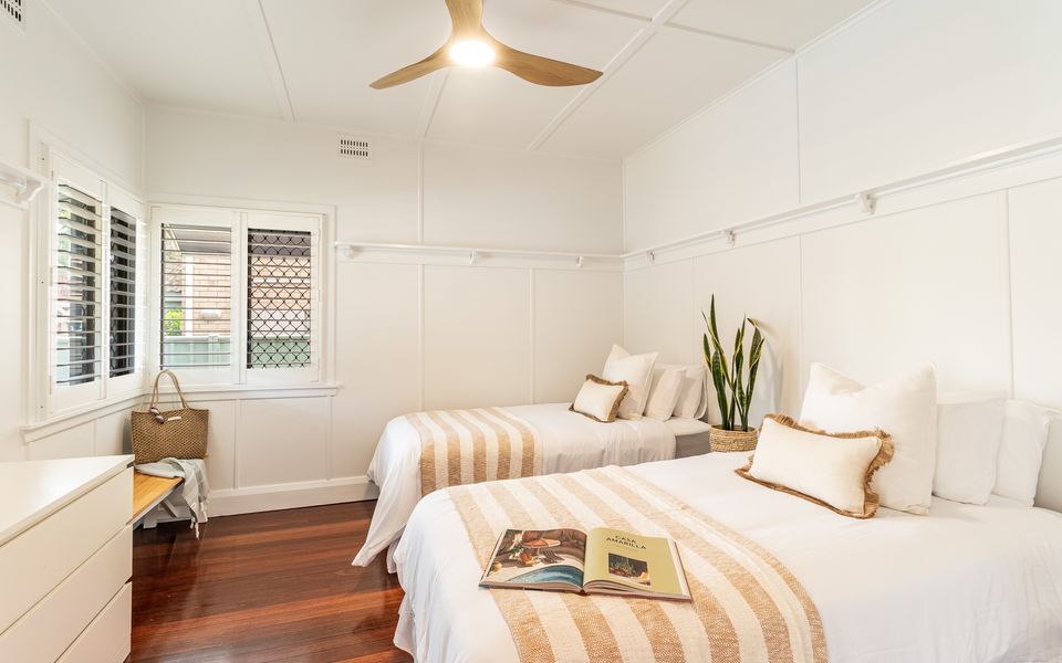 ROSIE’S COTTAGE | In Town and Pet Friendly