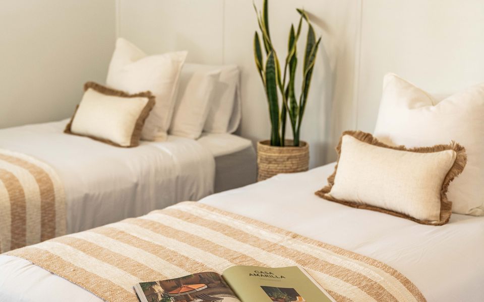 ROSIE’S COTTAGE | In Town and Pet Friendly