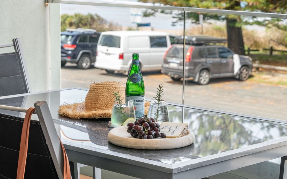 LA RONDE 4 – Hear the Waves of Pippi Beach | Holiday Yamba