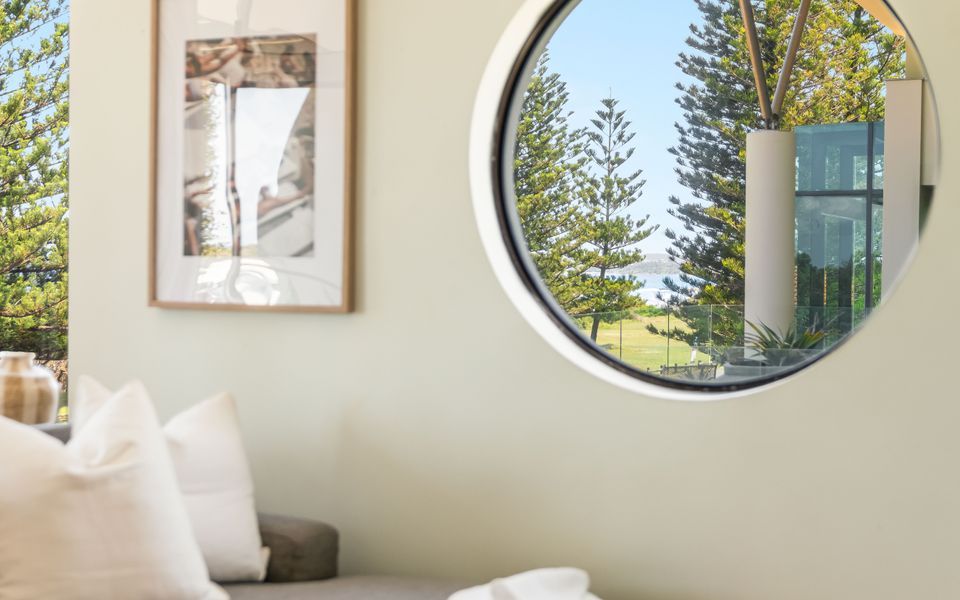 LA RONDE 4 – Hear the Waves of Pippi Beach | Holiday Yamba