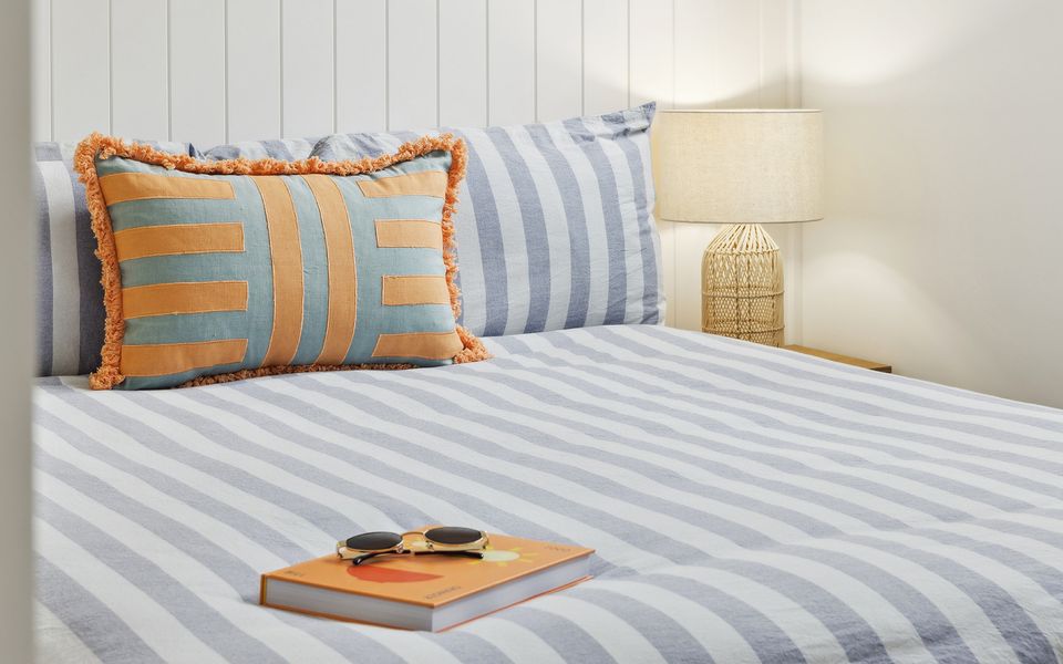 LITTLE PALMS | Sleep by the whisper of the waves