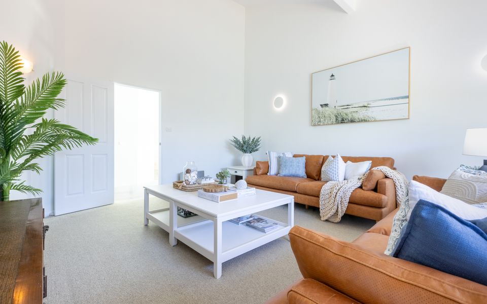 OCEAN STARR – Glorious Views of the Clarence | Holiday Yamba