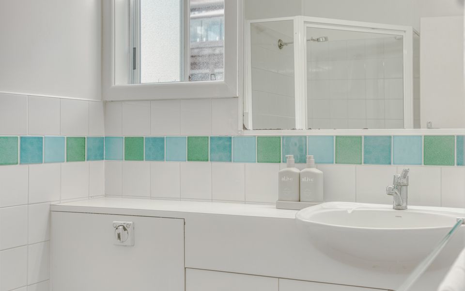 BOOROLONG 2 | Beachfront Bliss