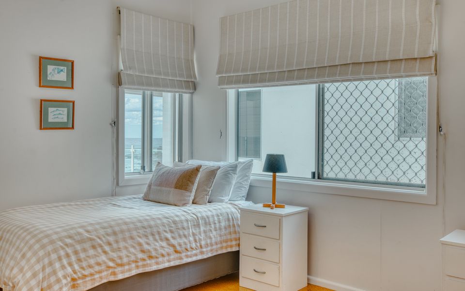 BOOROLONG 2 | Beachfront Bliss