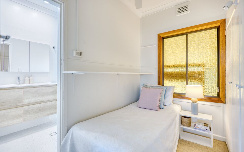 BLUE WATERS | Seaside Escape