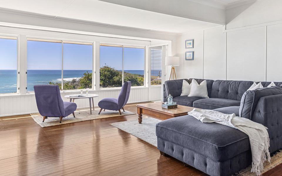 BLUE WATERS | Seaside Escape