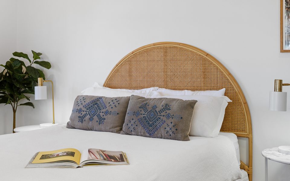 ZEPHYR | Modern Coastal Beach Shack