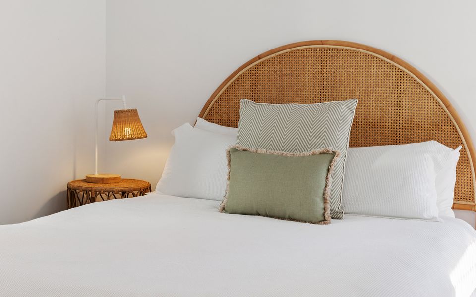 ZEPHYR | Modern Coastal Beach Shack