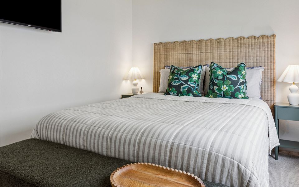 TALINGA 1 – Hill side charm | Holiday Yamba