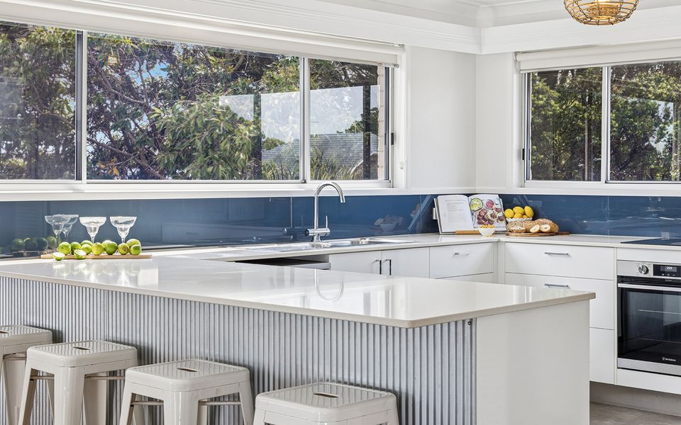 PANDANUS – Spacious Waterfront Escape | Holiday Yamba