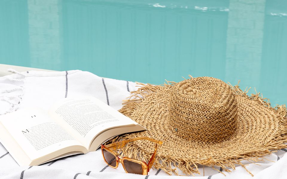 PANDANUS – Spacious Waterfront Escape | Holiday Yamba