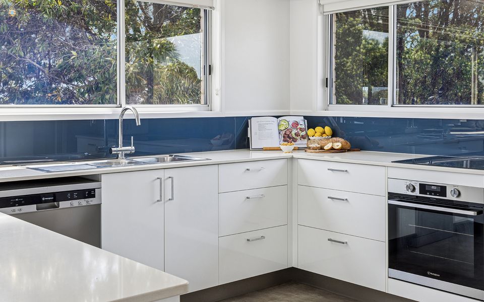 PANDANUS – Spacious Waterfront Escape | Holiday Yamba