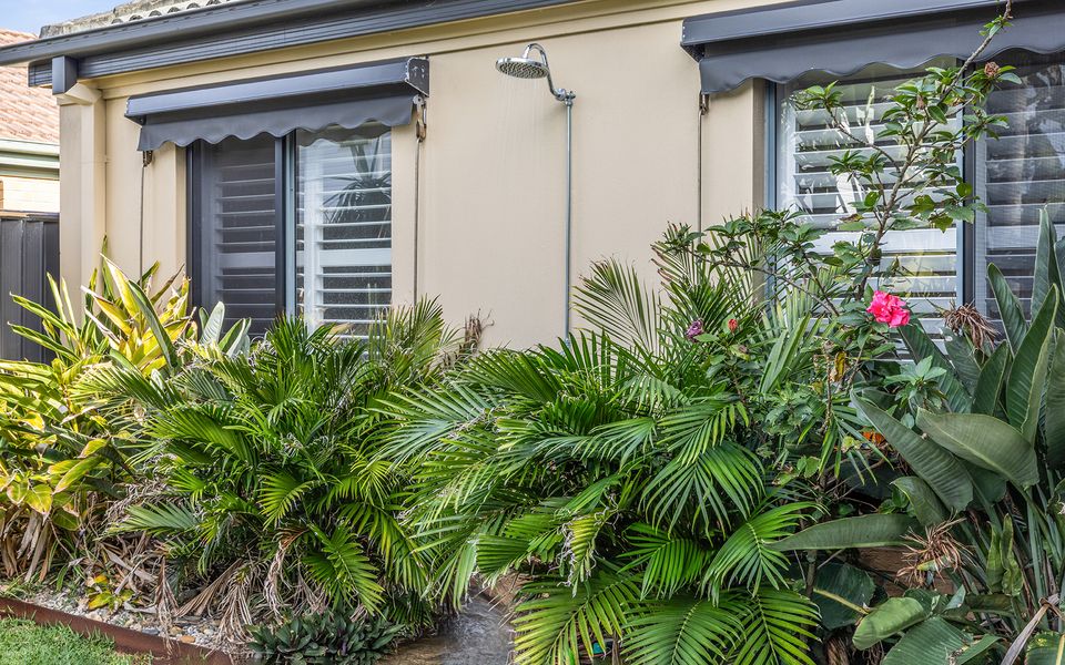 BEACHSIDE 24 | Pet Friendly Holiday Home