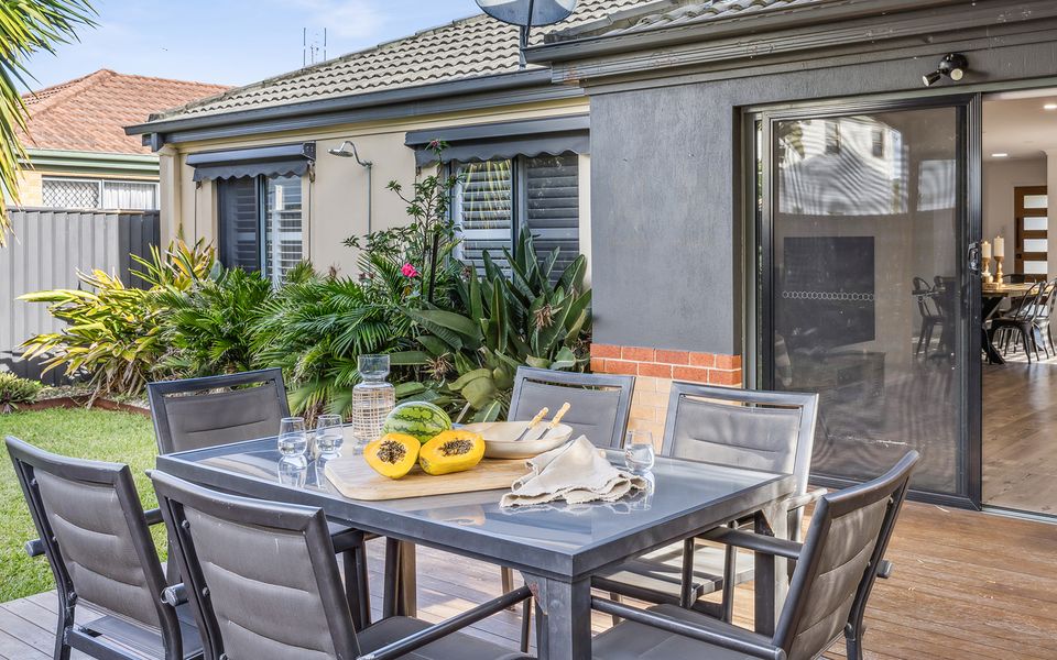 BEACHSIDE 24 | Pet Friendly Holiday Home