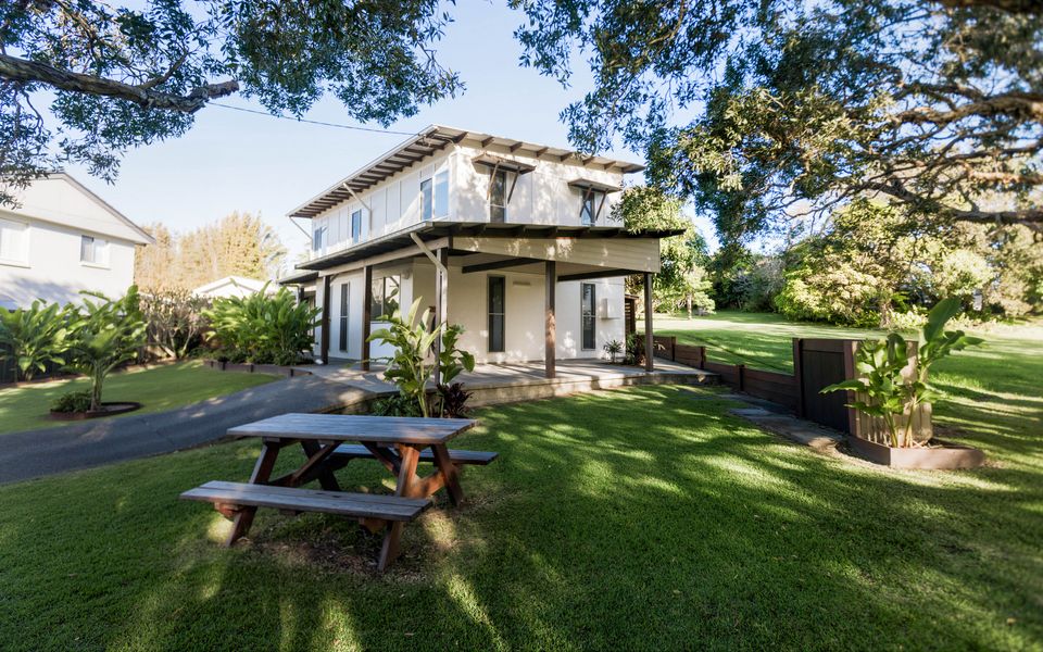 PAPERBARK – Your Angourie Coastal Escape | Holiday Yamba