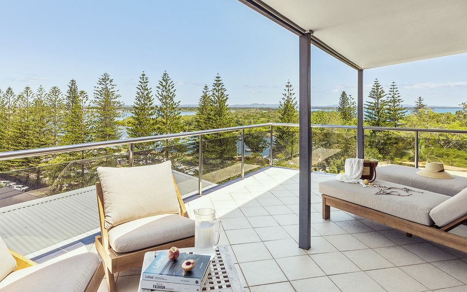 SUNNY’S 1 – Best Sunsets in Yamba | Holiday Yamba