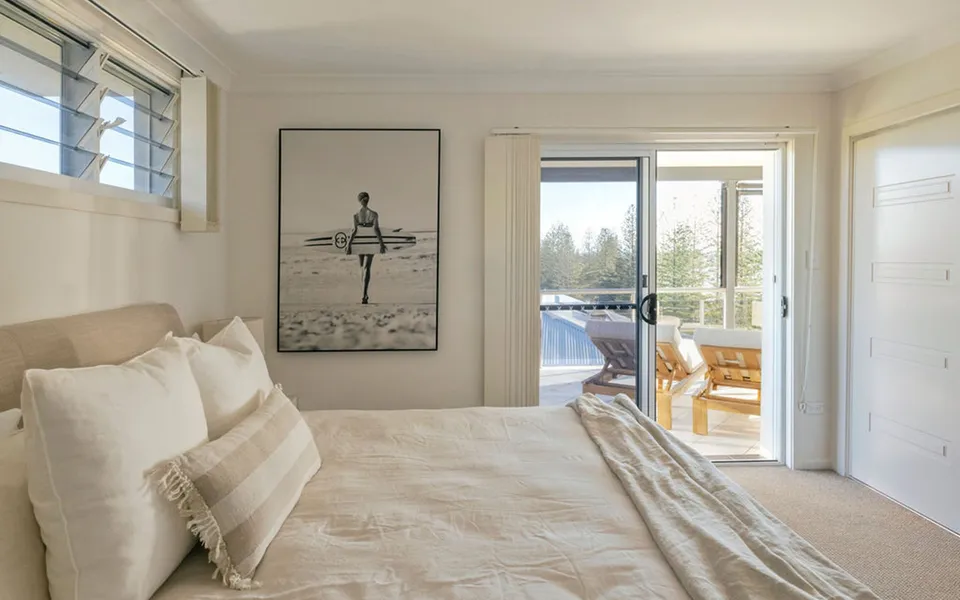 SUNNY’S 2 – Front Row Seats to Sunset | Holiday Yamba