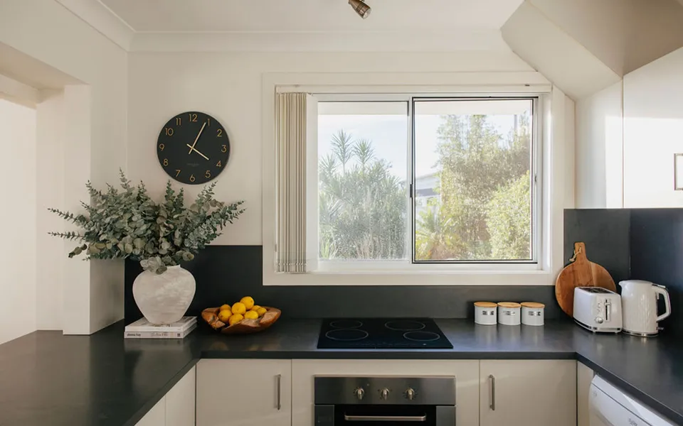 SUNNY’S 2 – Front Row Seats to Sunset | Holiday Yamba