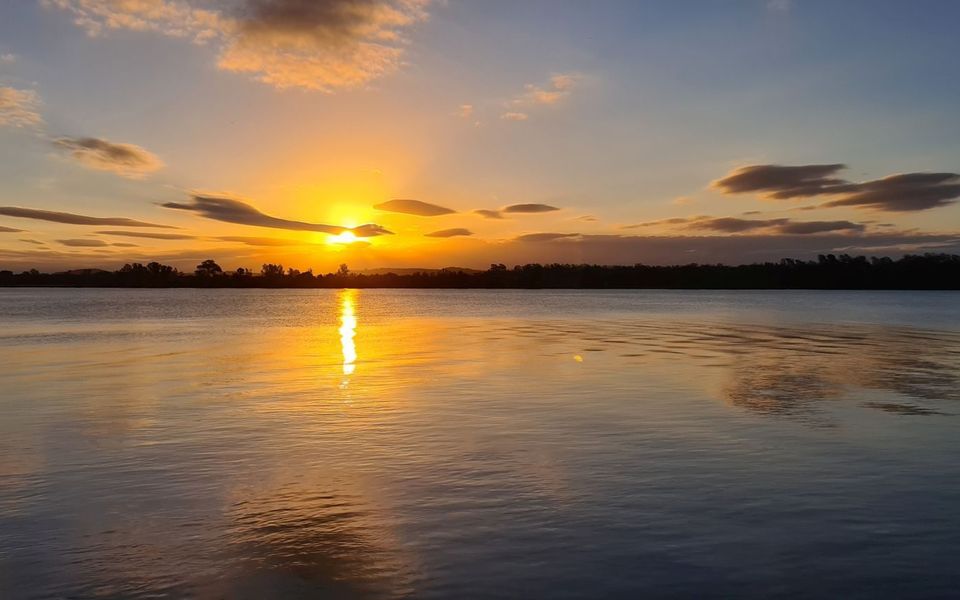 ISLAND GETAWAY | Waterfront near Yamba