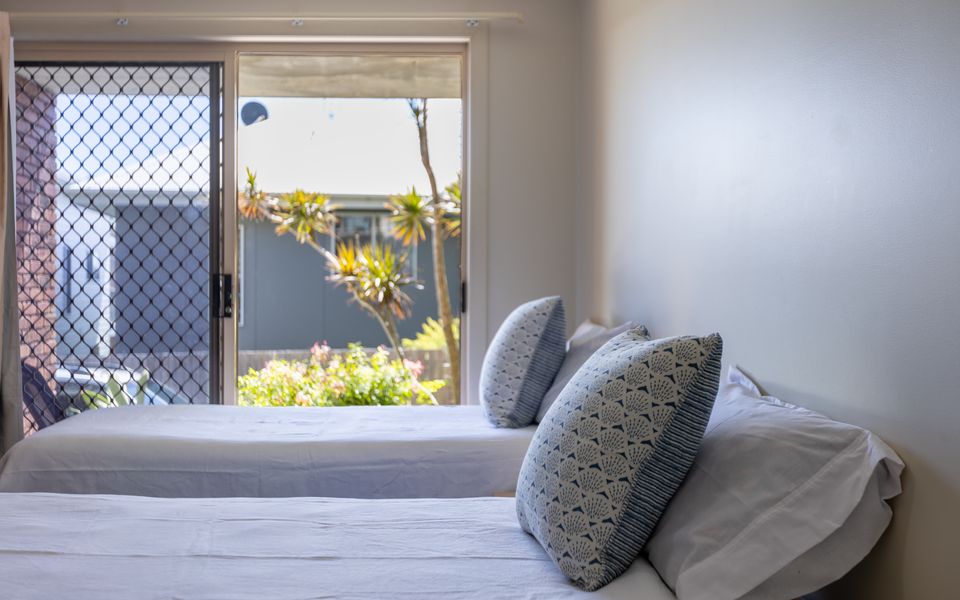 ANGOURIE BAY VILLA – UNIT 1 | Coastal Escape At Angourie